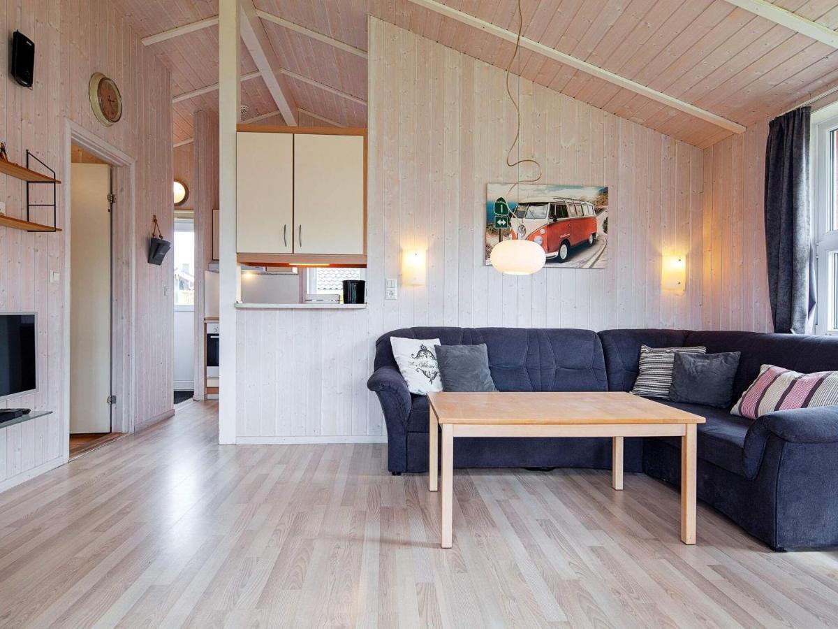 Two-Bedroom Holiday Home In Groemitz 1 Екстериор снимка